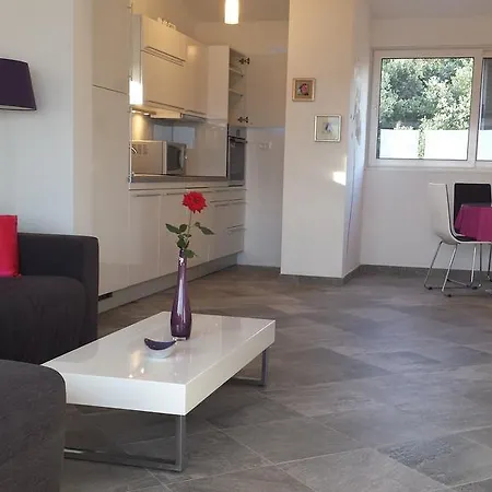 Ika Apartment Zadar